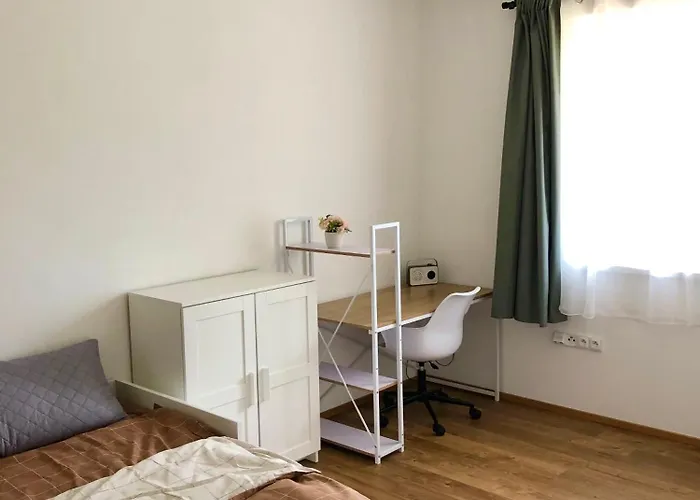 Prazdninovy Dum 別荘 *